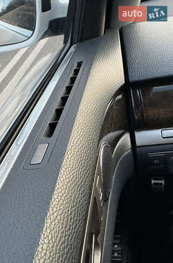 Седан Volkswagen Phaeton 2009 в 