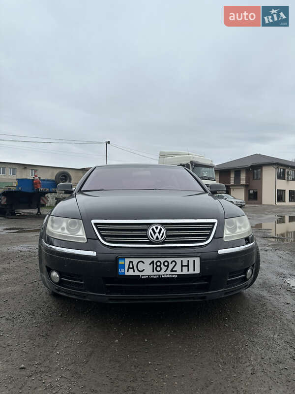 Седан Volkswagen Phaeton 2006 в Луцьку
