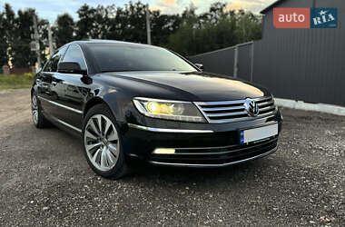 Седан Volkswagen Phaeton 2015 в Киеве