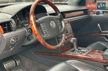 Седан Volkswagen Phaeton 2008 в 