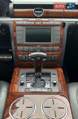 Седан Volkswagen Phaeton 2008 в 