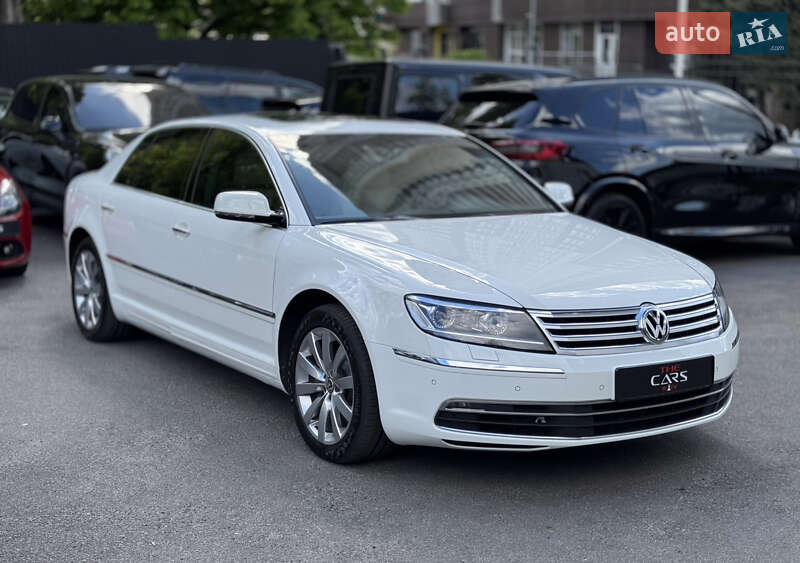 Седан Volkswagen Phaeton 2014 в Киеве