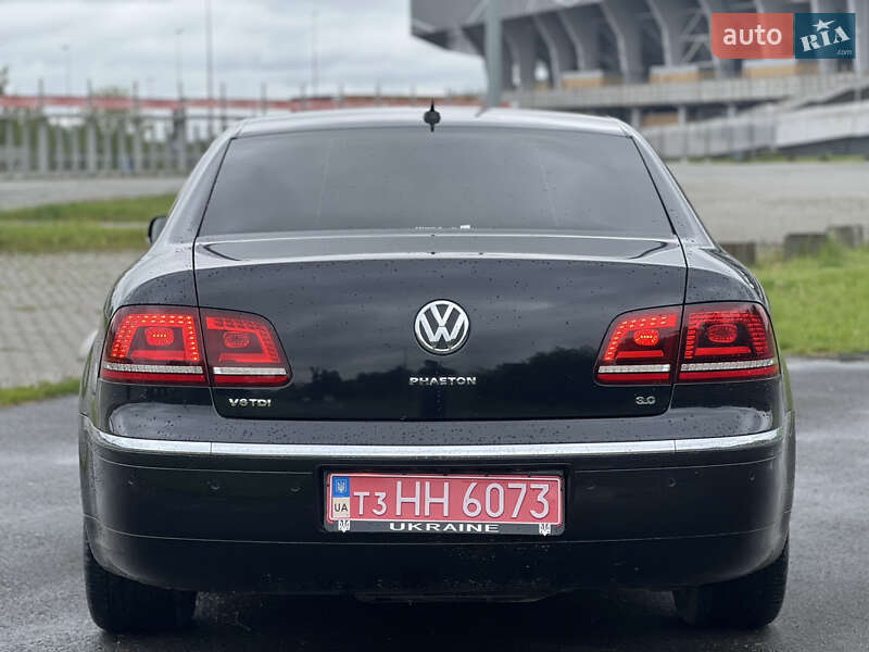 Седан Volkswagen Phaeton 2013 в Львові