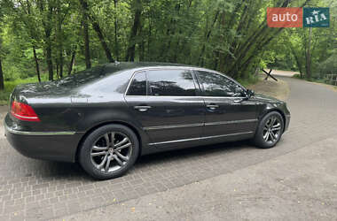 Седан Volkswagen Phaeton 2011 в 