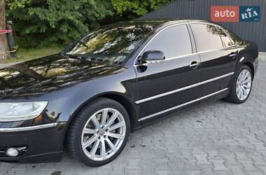 Седан Volkswagen Phaeton 2006 в Черновцах