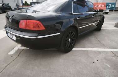 Седан Volkswagen Phaeton 2006 в Киеве