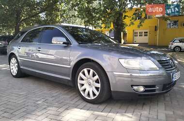 Седан Volkswagen Phaeton 2006 в Миколаєві