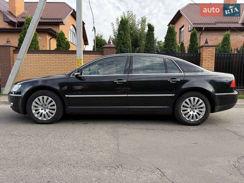 Седан Volkswagen Phaeton 2007 в Александрие