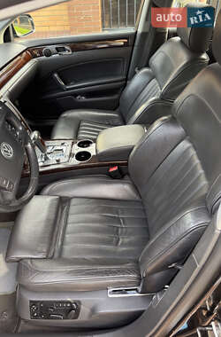 Седан Volkswagen Phaeton 2007 в 