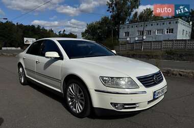Седан Volkswagen Phaeton 2009 в Малине