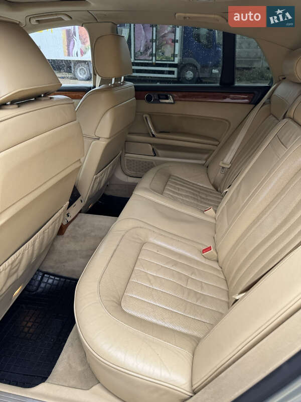 Седан Volkswagen Phaeton 2006 в Одессе
