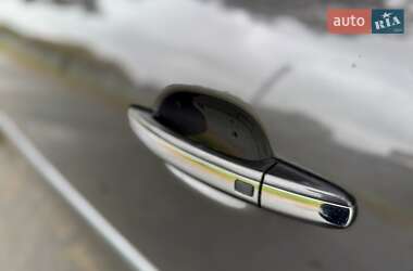 Седан Volkswagen Phaeton 2015 в 