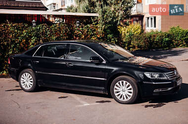 Седан Volkswagen Phaeton 2012 в 
