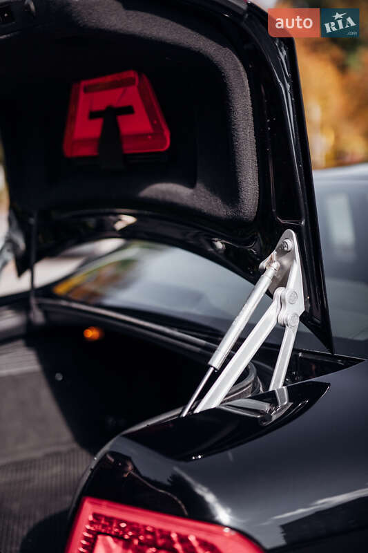 Седан Volkswagen Phaeton 2012 в Виннице фото 26 Седан Volkswagen Phaeton 2012 в Виннице