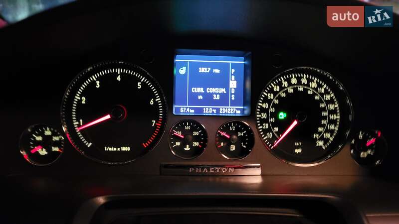 Седан Volkswagen Phaeton 2006 в Ровно фото 34 Седан Volkswagen Phaeton 2006 в Ровно