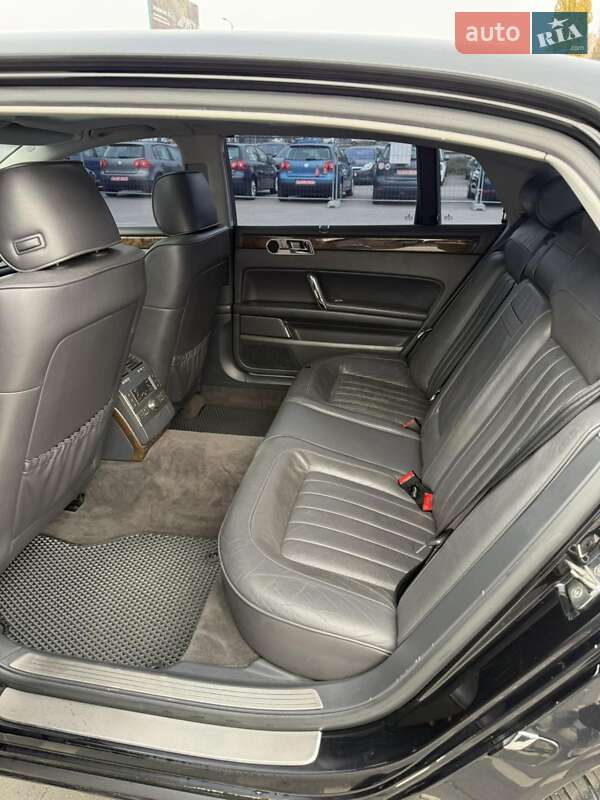 Седан Volkswagen Phaeton 2011 в Полтаве