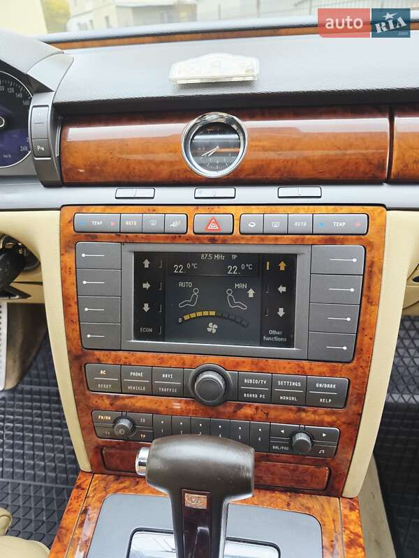 Седан Volkswagen Phaeton 2005 в Одесі