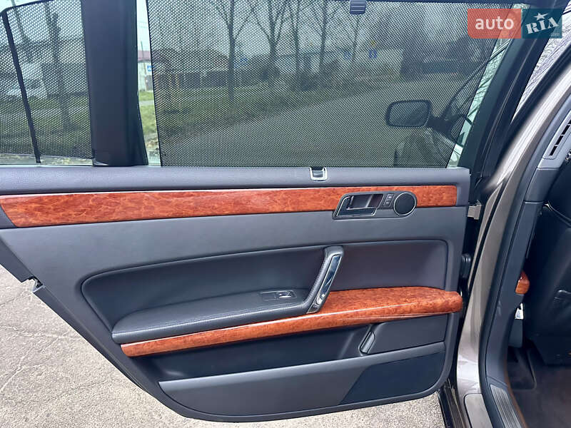 Седан Volkswagen Phaeton 2006 в Києві фото 46 Седан Volkswagen Phaeton 2006 в Києві