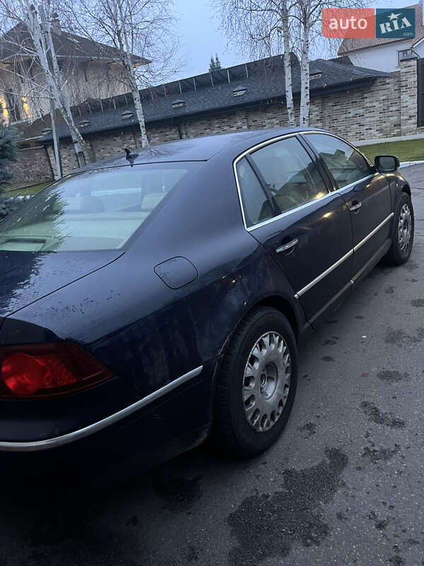 Седан Volkswagen Phaeton 2008 в Шевченковому