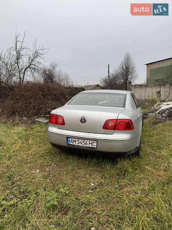 Volkswagen Phaeton 2005