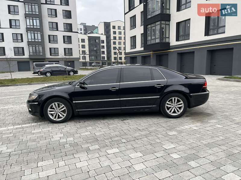 Седан Volkswagen Phaeton 2014 в Івано-Франківську