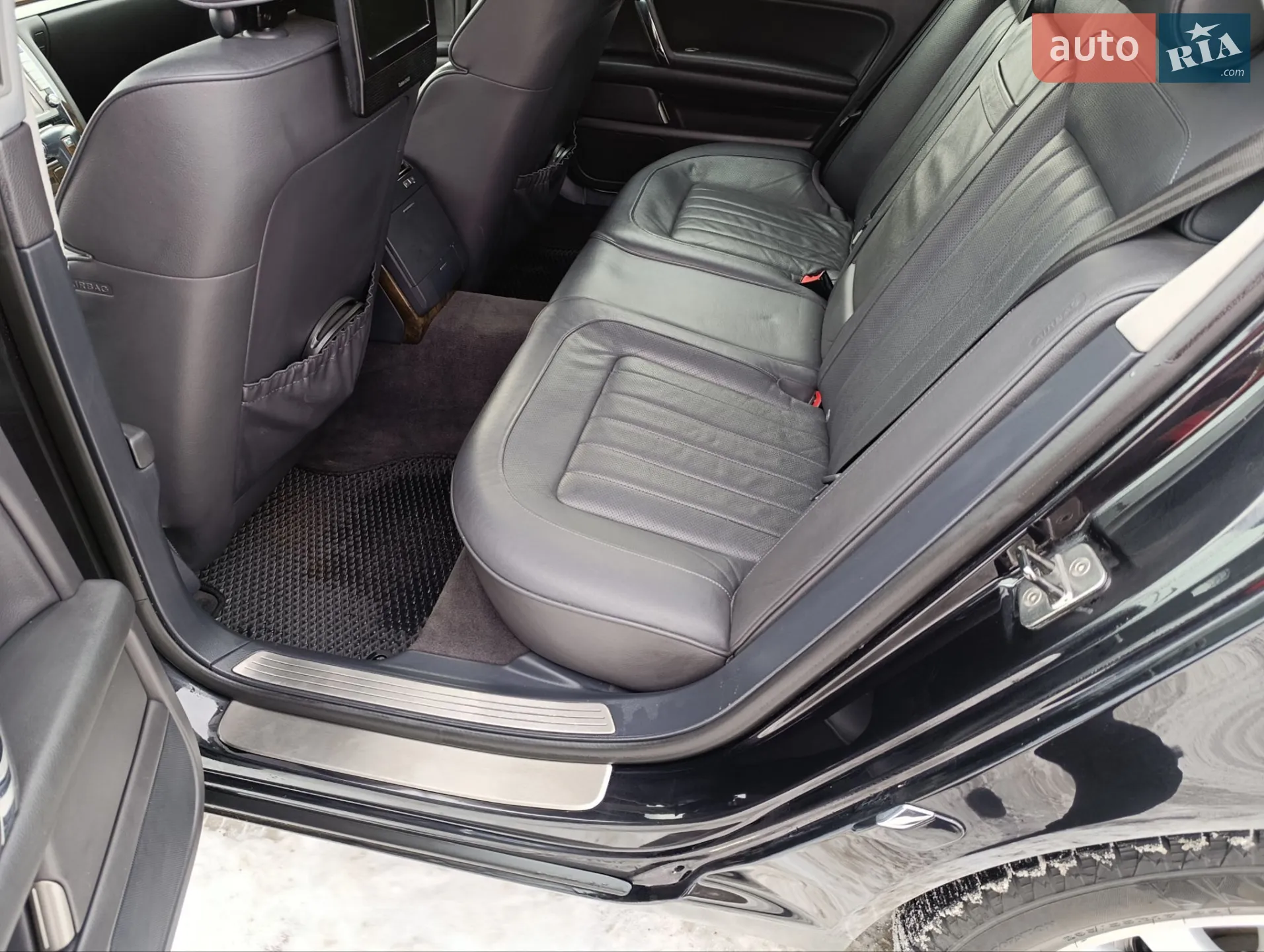 2013 Volkswagen Phaeton - мініатюра 12