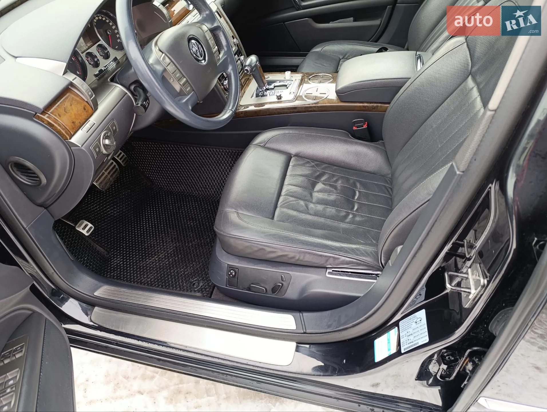 2013 Volkswagen Phaeton - мініатюра 11