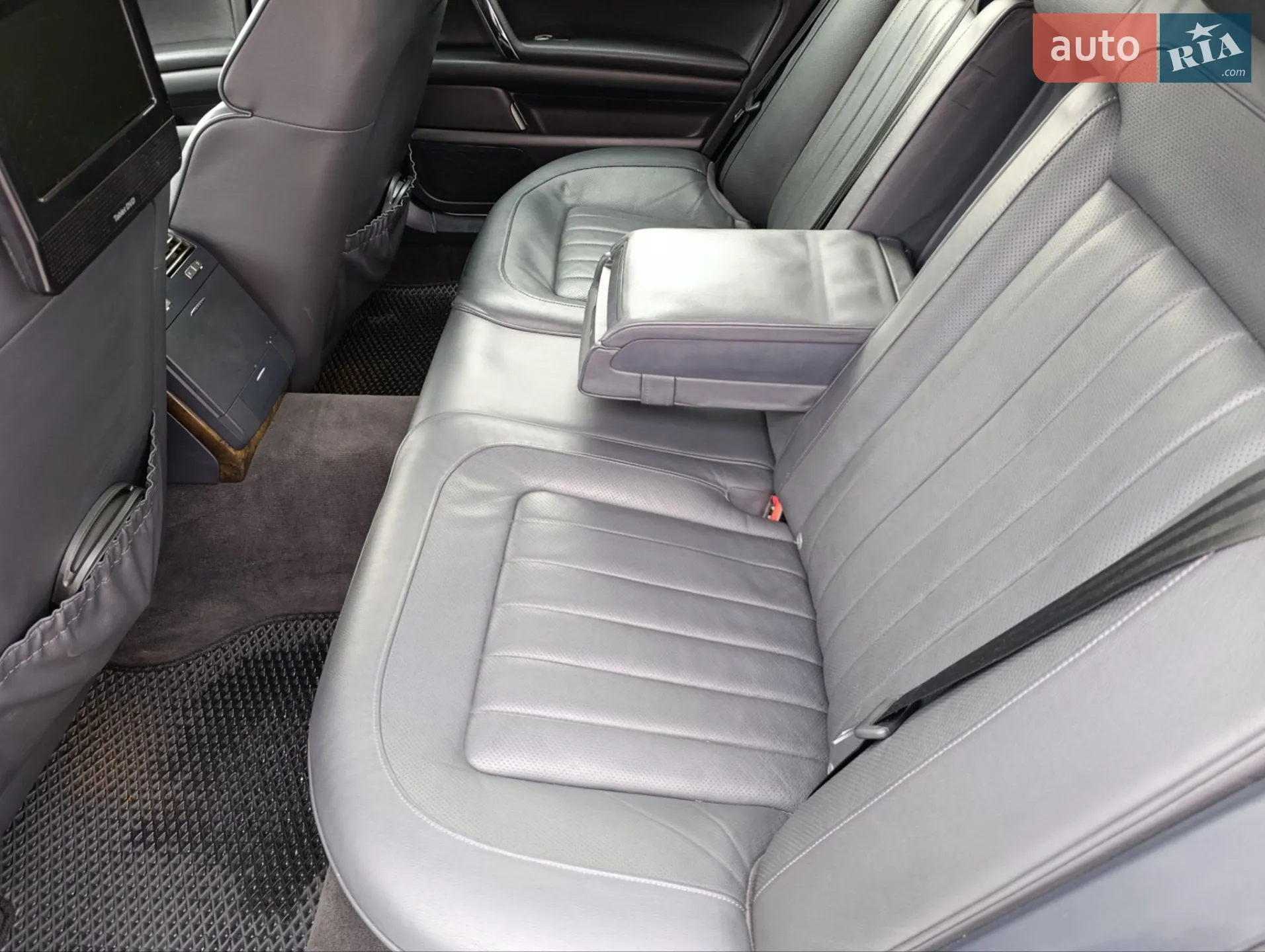 2013 Volkswagen Phaeton - мініатюра 20