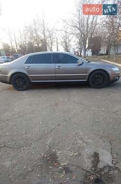 Седан Volkswagen Phaeton 2005 в Николаеве