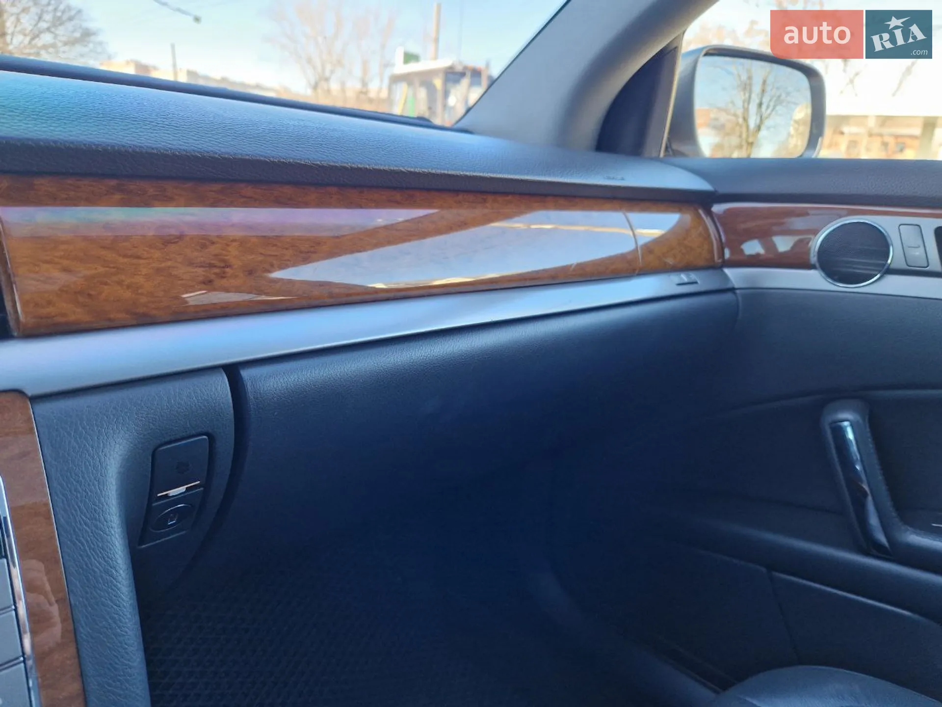 2014 Volkswagen Phaeton - мініатюра 25
