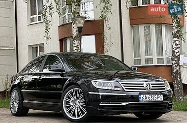 Седан Volkswagen Phaeton 2010 в Ивано-Франковске