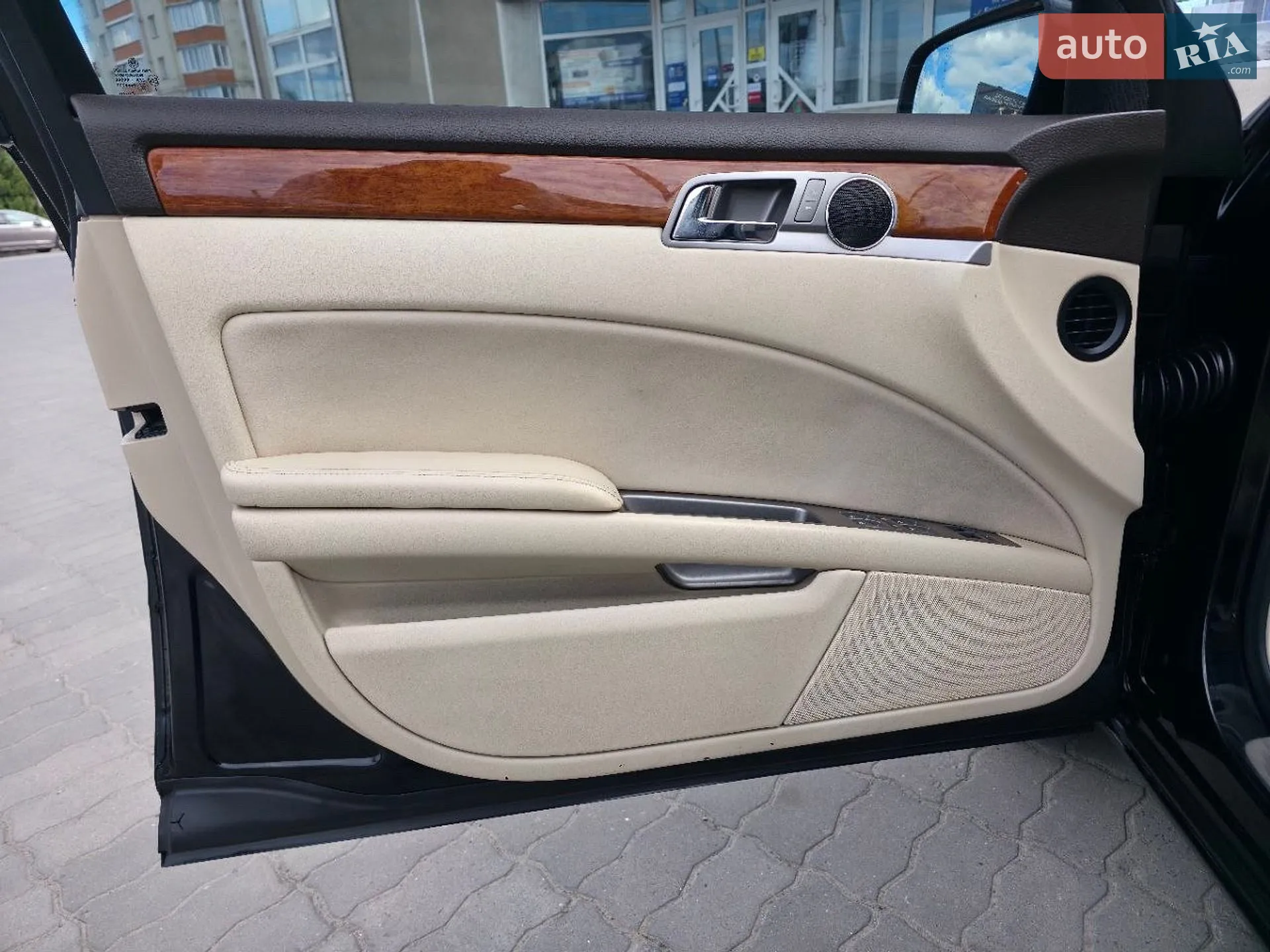 2010 Volkswagen Phaeton - мініатюра 26