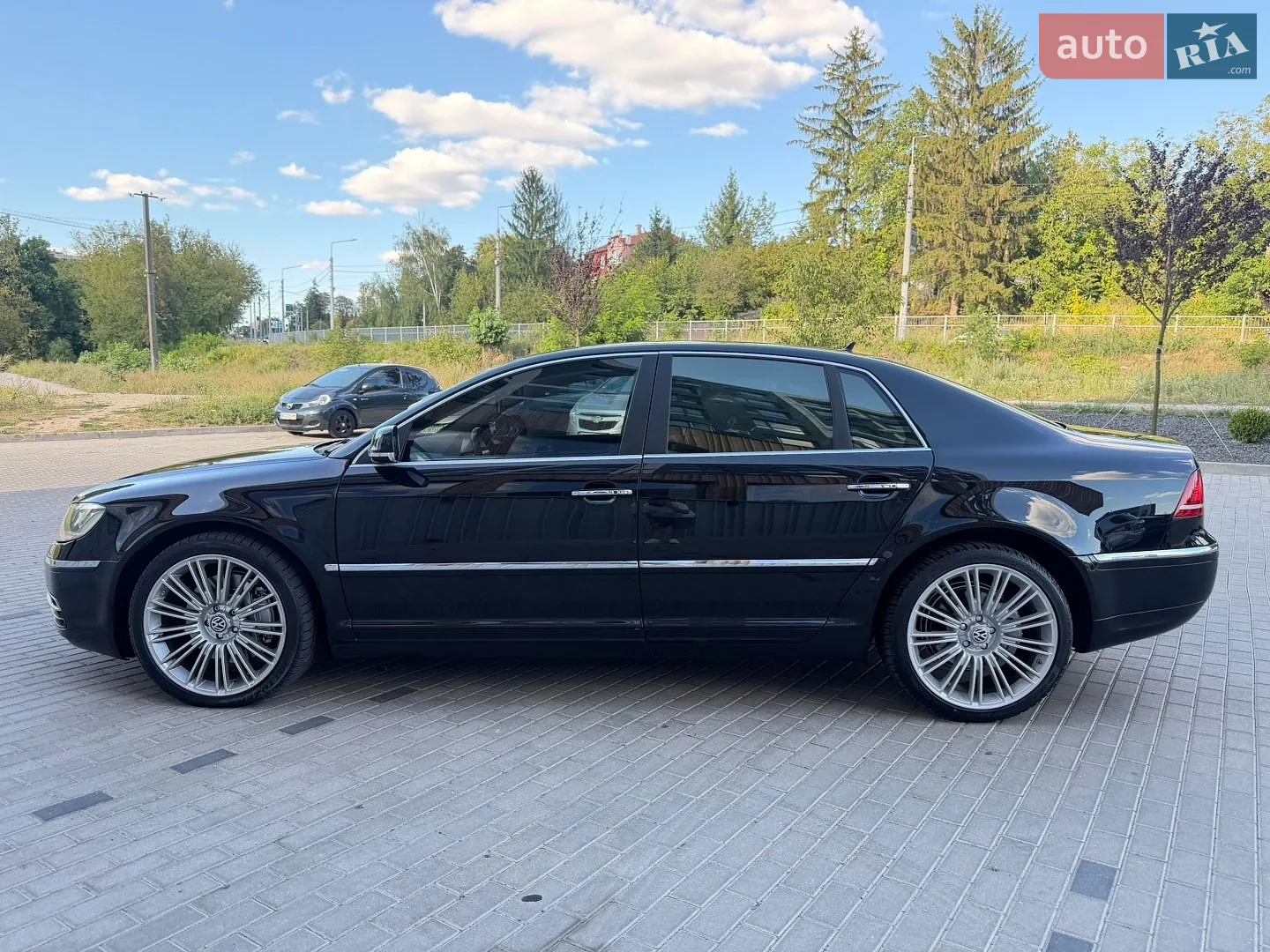 2010 Volkswagen Phaeton - мініатюра 10