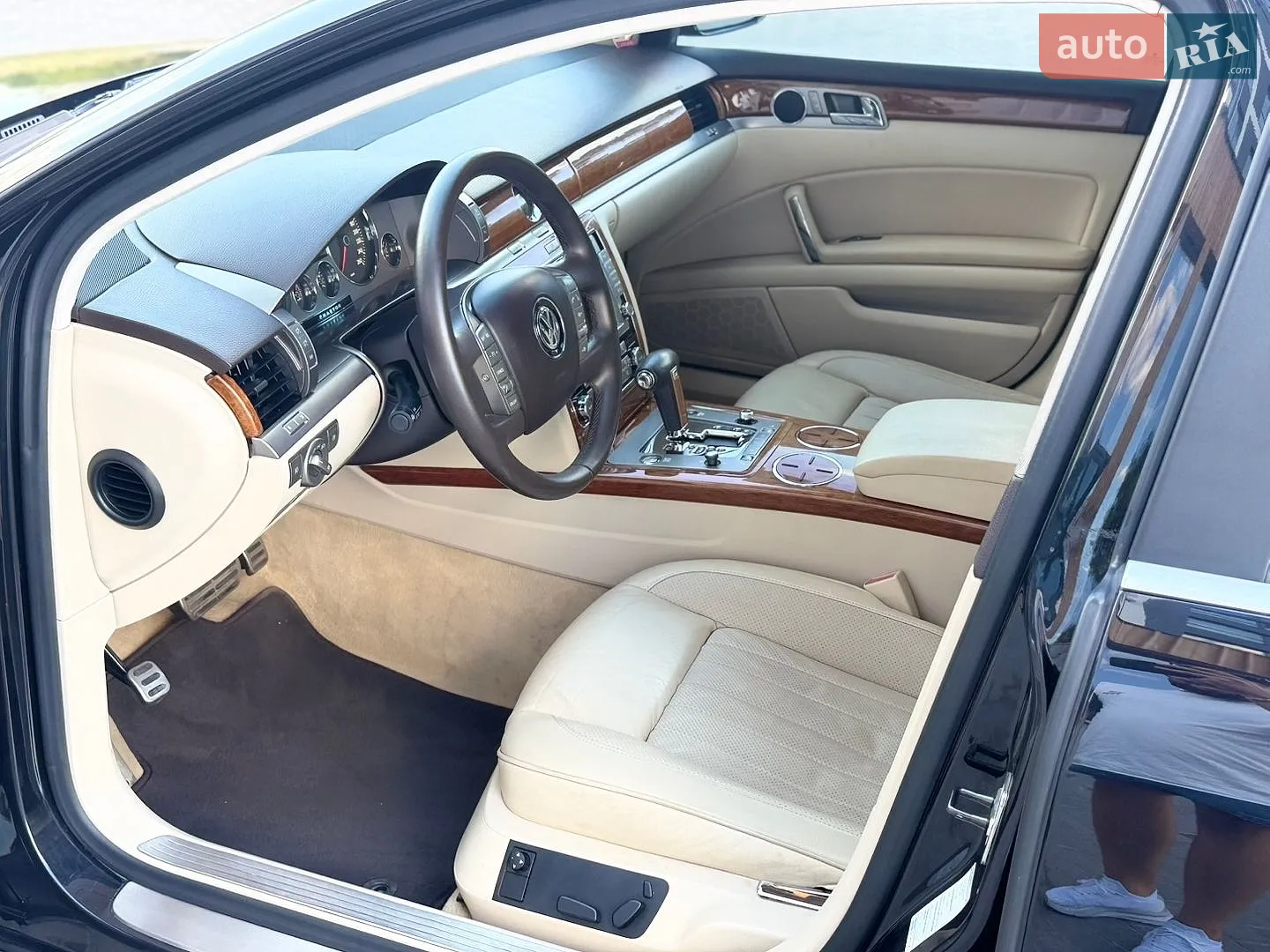 2010 Volkswagen Phaeton - мініатюра 14