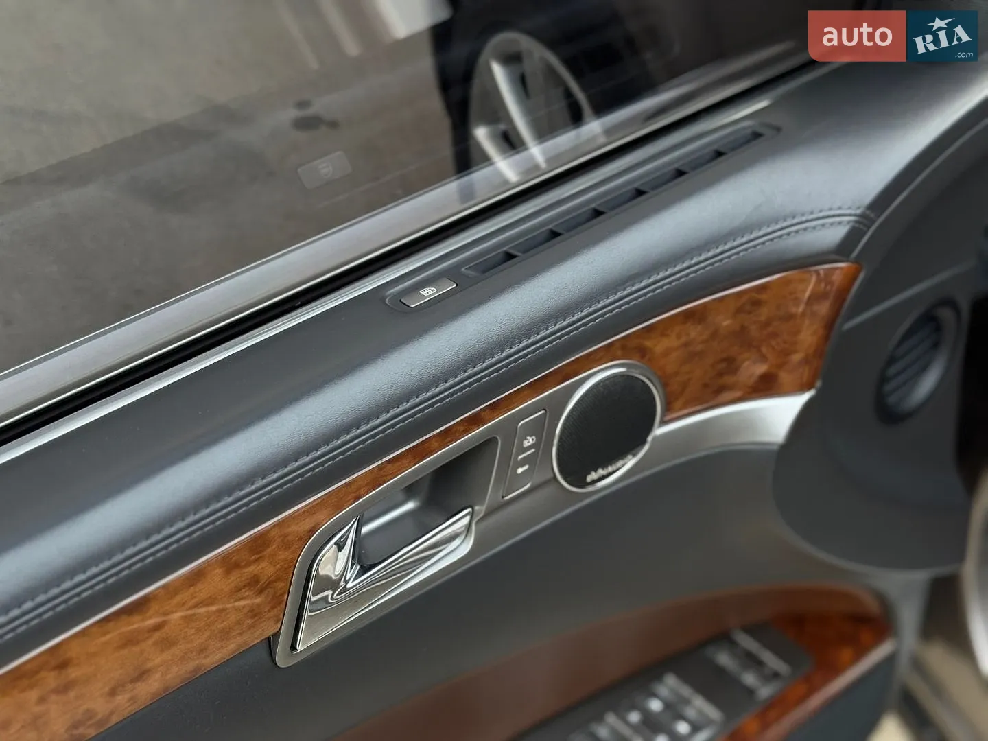 2011 Volkswagen Phaeton - мініатюра 26