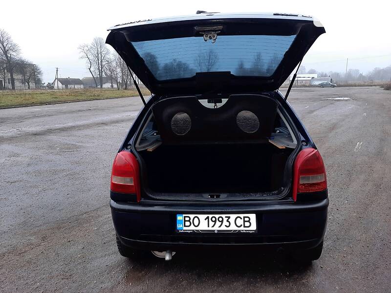 Хэтчбек Volkswagen Pointer 2005 в Збараже