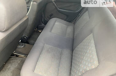 Хэтчбек Volkswagen Pointer 2004 в Стрые