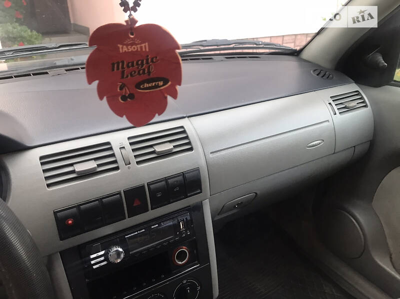 Хэтчбек Volkswagen Pointer 2006 в Ивано-Франковске