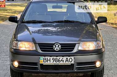 Хэтчбек Volkswagen Pointer 2006 в 