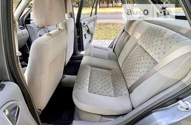 Хэтчбек Volkswagen Pointer 2006 в 