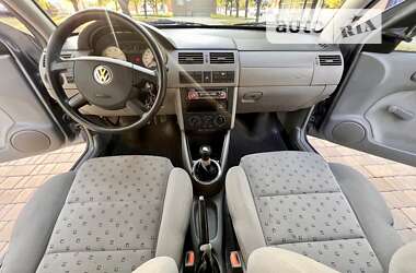 Хэтчбек Volkswagen Pointer 2006 в 
