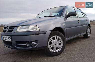 Хэтчбек Volkswagen Pointer 2005 в Ахтырке