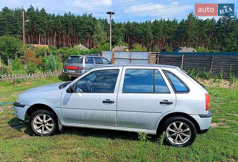 Хэтчбек Volkswagen Pointer 2005 в Новой Водолаге фото 2 Хэтчбек Volkswagen Pointer 2005 в Новой Водолаге