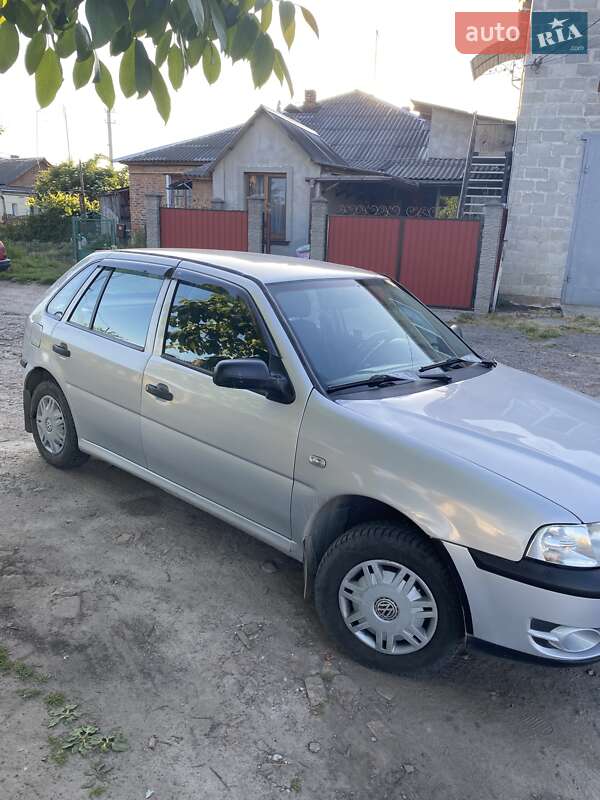 Volkswagen Pointer 2004 Volkswagen Pointer 2004