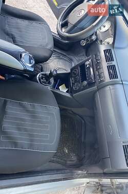 Хэтчбек Volkswagen Pointer 2004 в Сокале