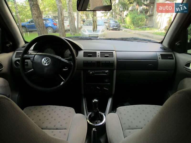 Хетчбек Volkswagen Pointer 2006 в Чернівцях