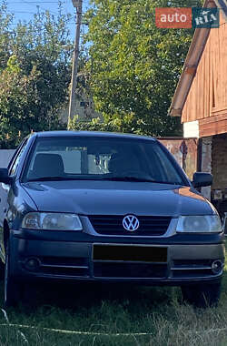Хэтчбек Volkswagen Pointer 2005 в 