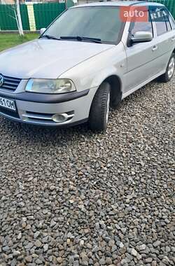 Хэтчбек Volkswagen Pointer 2004 в 
