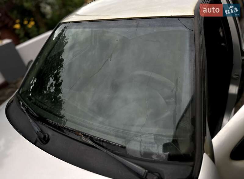 Хэтчбек Volkswagen Pointer 2004 в Харькове