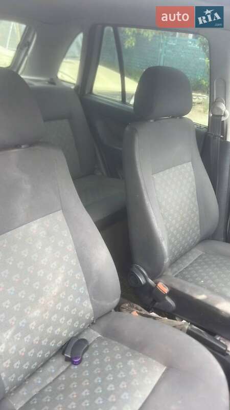 Хэтчбек Volkswagen Pointer 2004 в Запорожье